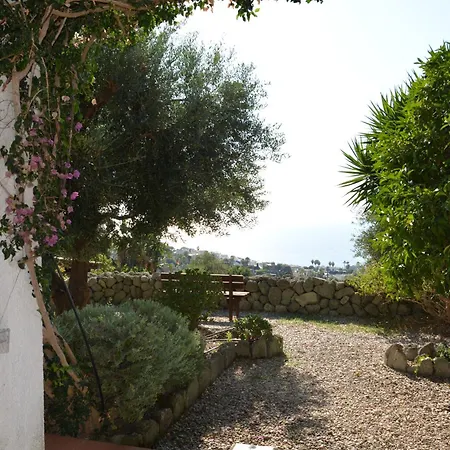 La Pergola Farm stay *